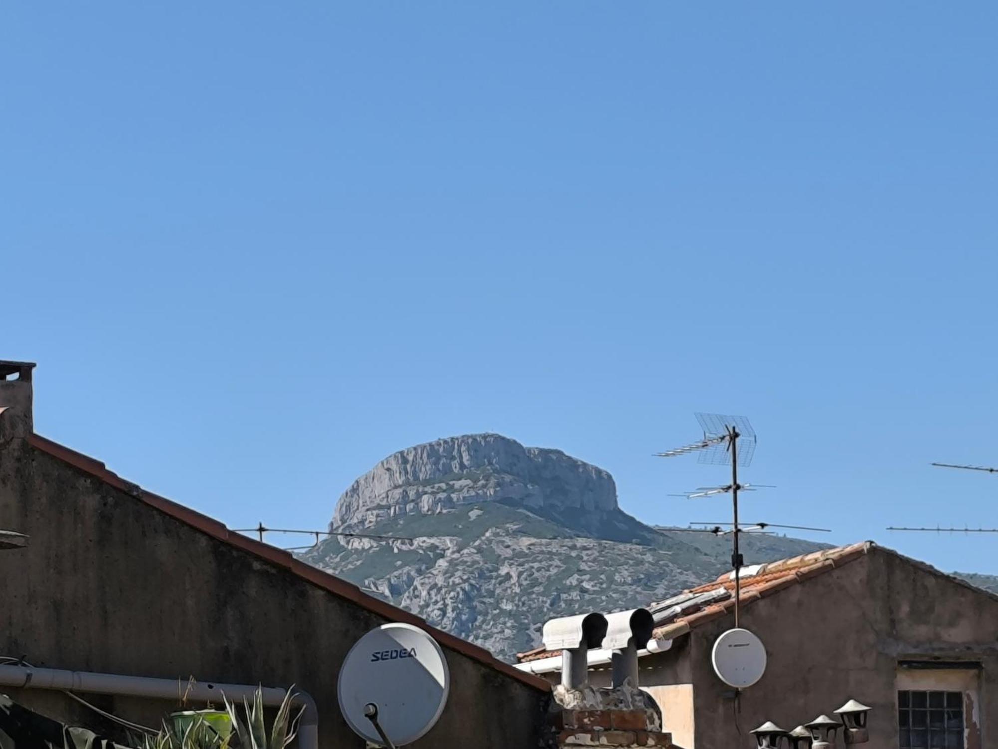 Chez Nico Et Mag Entre Mer Et Collines Aubagne Exterior foto